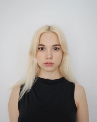 Portrait of Amira Ogle